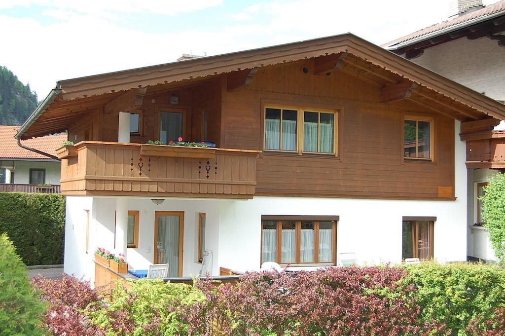 Landhaus Alpenrose マイヤーホーフェン エクステリア 写真