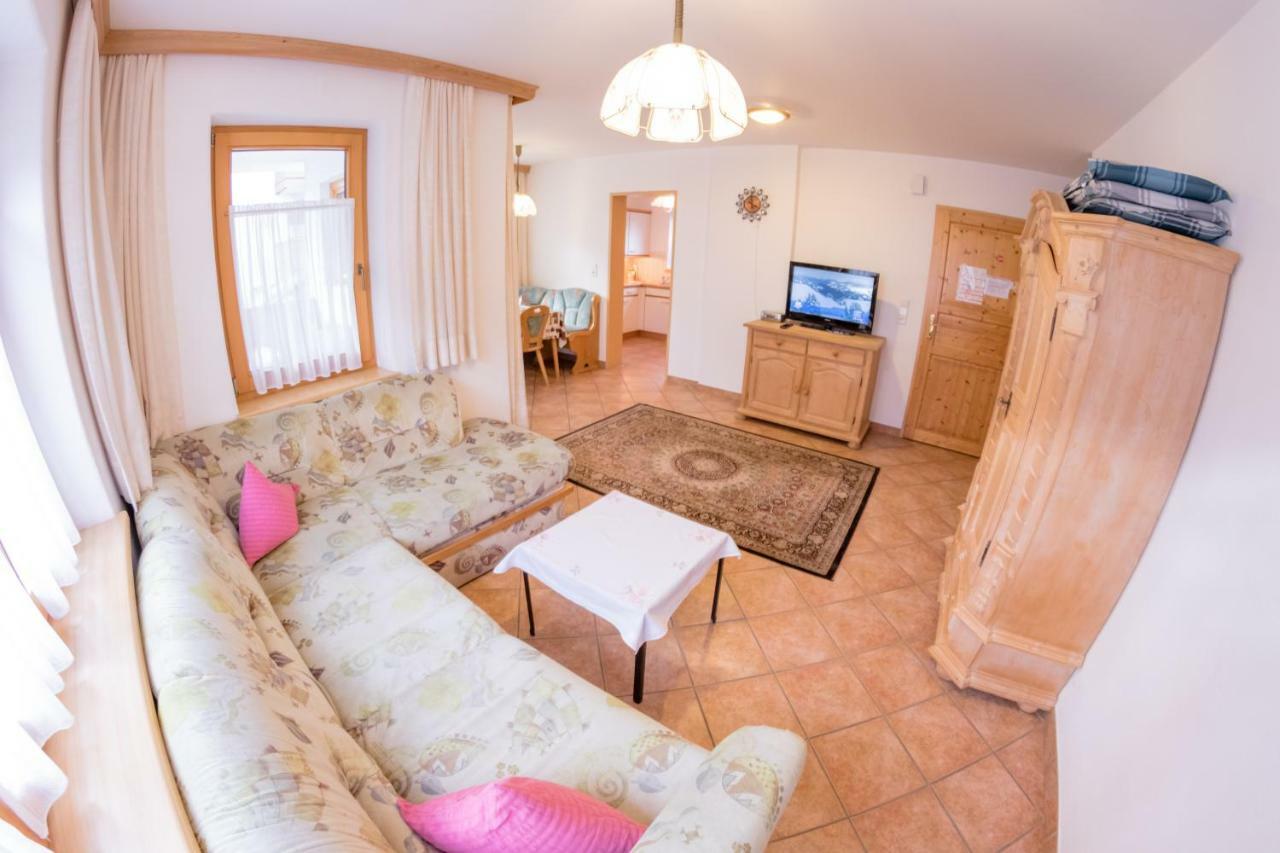 Landhaus Alpenrose マイヤーホーフェン エクステリア 写真