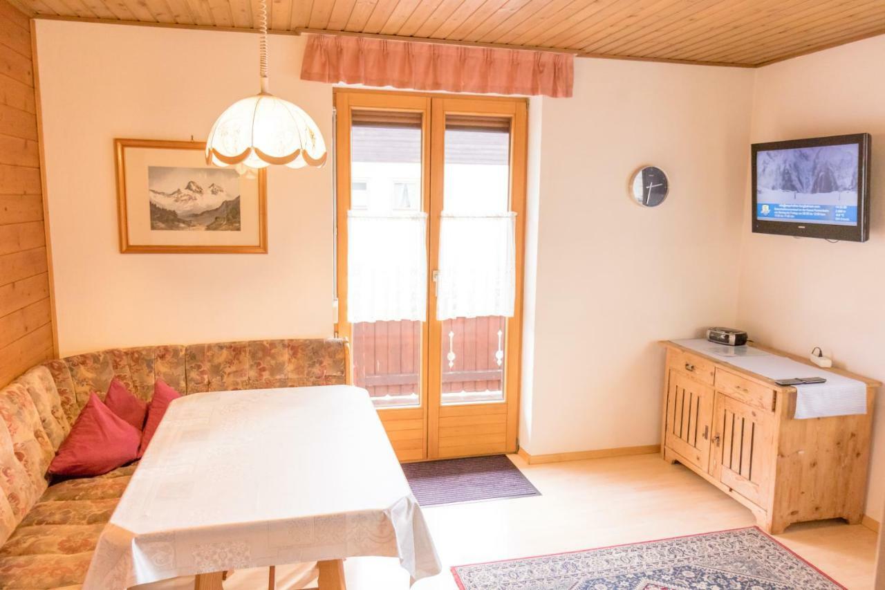 Landhaus Alpenrose マイヤーホーフェン エクステリア 写真